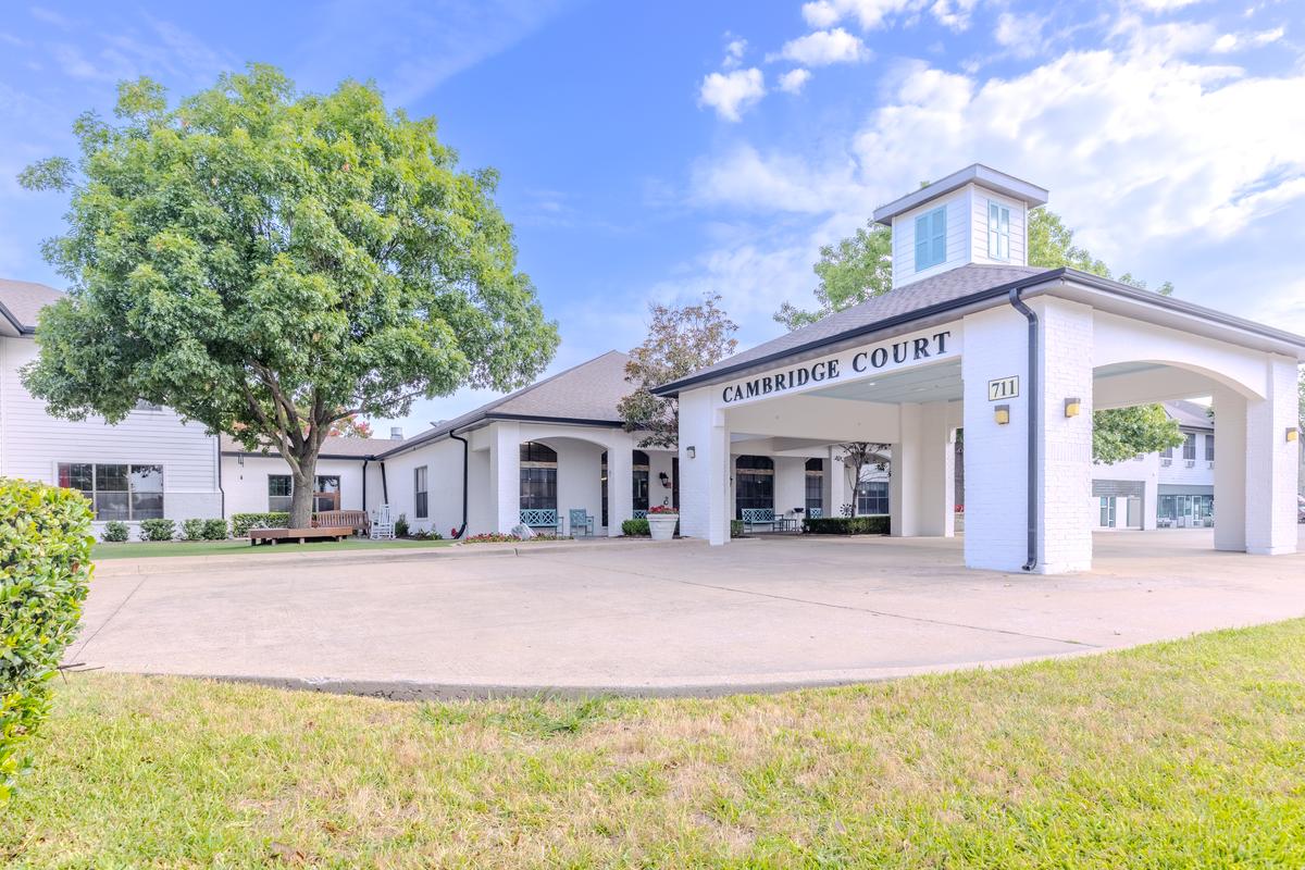 Cambridge Court Senior Living