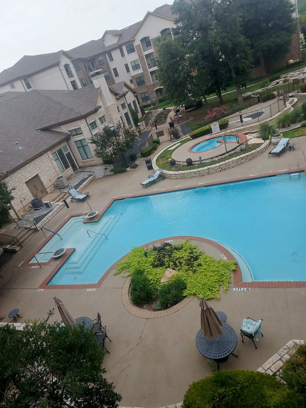 Conservatory At Keller Town Center