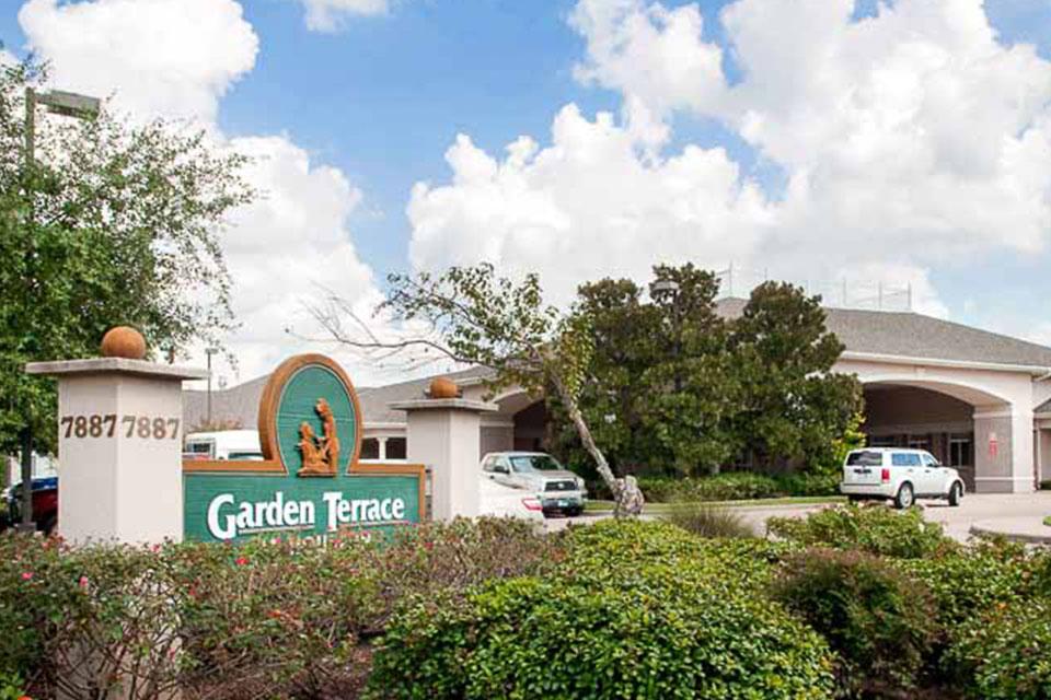 Garden Terrace at Houston photo 3