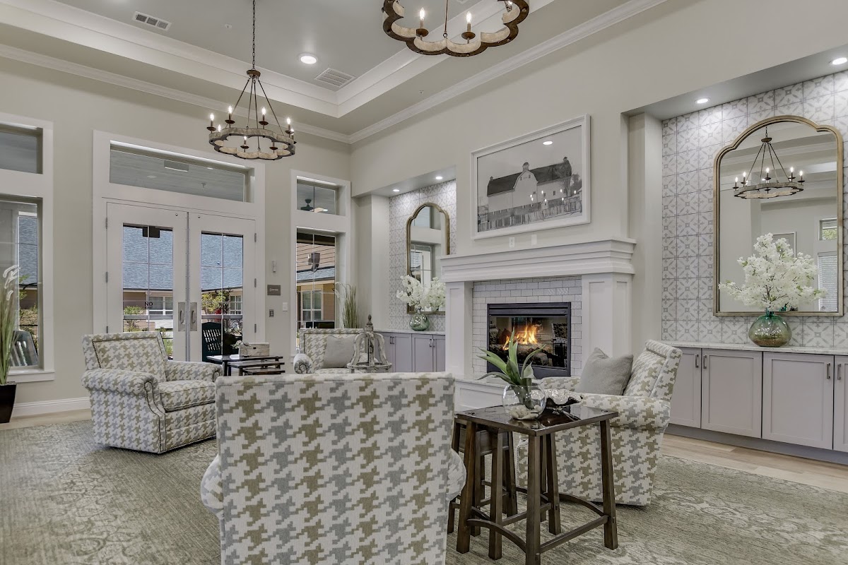 Harvest of Roanoke Assisted Living and Memory Care photo 1