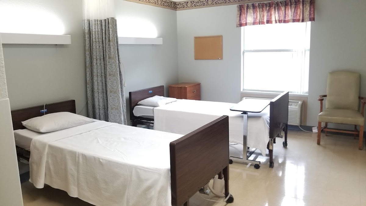 Legend Oaks Healthcare and Rehabilitation Center - Northwest Houston photo 2