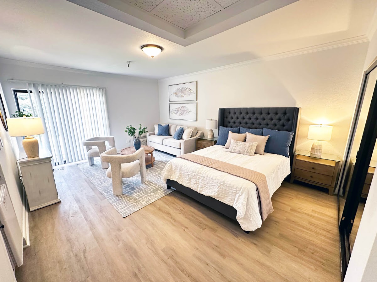 Manor Independent Living photo 2