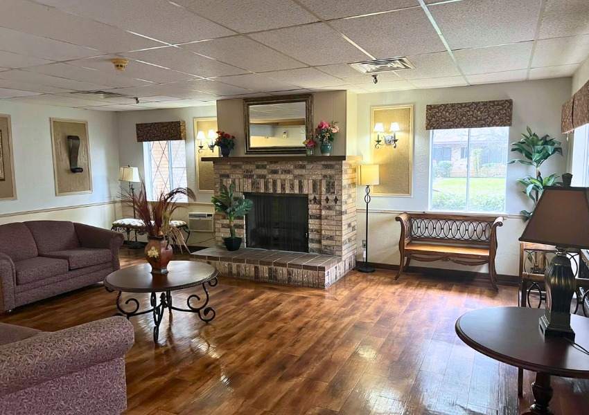 Normandy Terrace Healthcare and Rehab Center photo 1