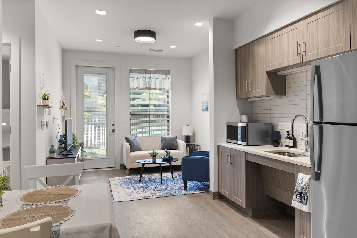 Retreat at Carrollton photo 2