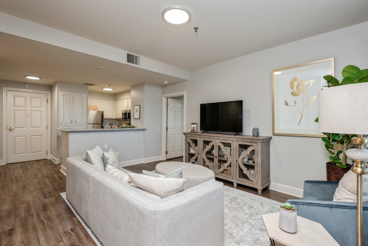 The Forum at Memorial Woods photo 3