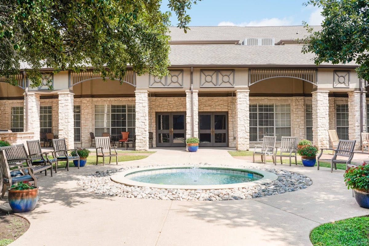 Unbridled Living of Dallas photo 1