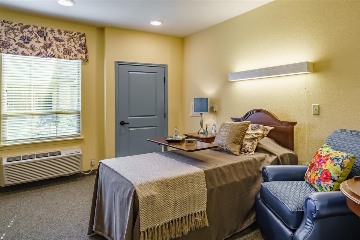 Windemere at Westover Hills photo 3